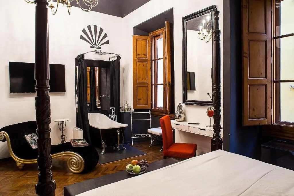 Room, Palazzo Gallery, Florence