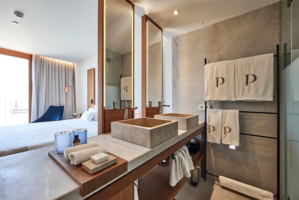 Room, Es Princep, Majorca