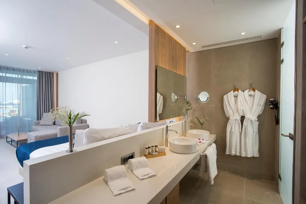 JUNIOR SUITE SEA VIEW WITH PRIVATE POOL Room, Gennadi Grand Resort, Rhodes