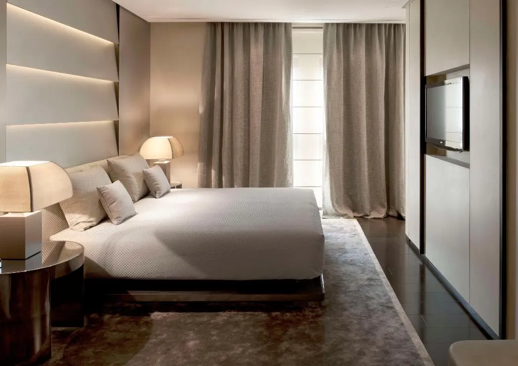 JUNIOR SUITE WITH BALCONY Room, Armani Hotel Milano, Milan
