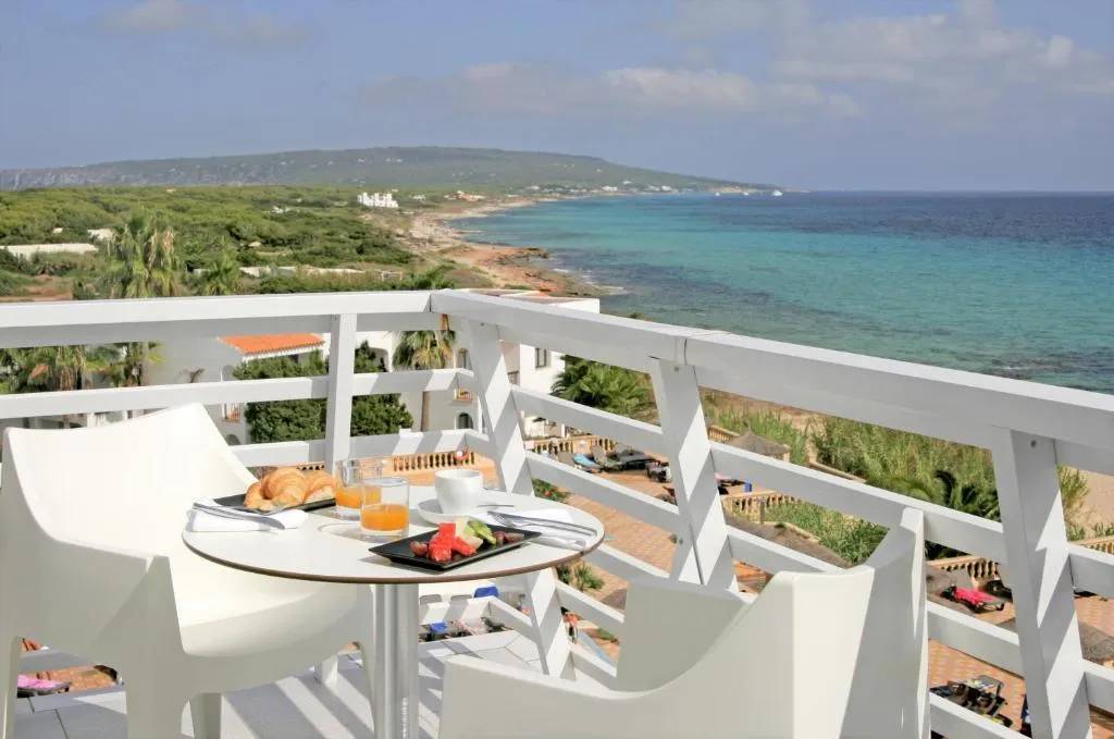 Terrace, Insotel Hotel Formentera Playa, Ibiza