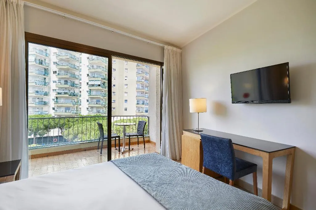 Double or Twin DELUXE Room, Columbus, Costa Brava
