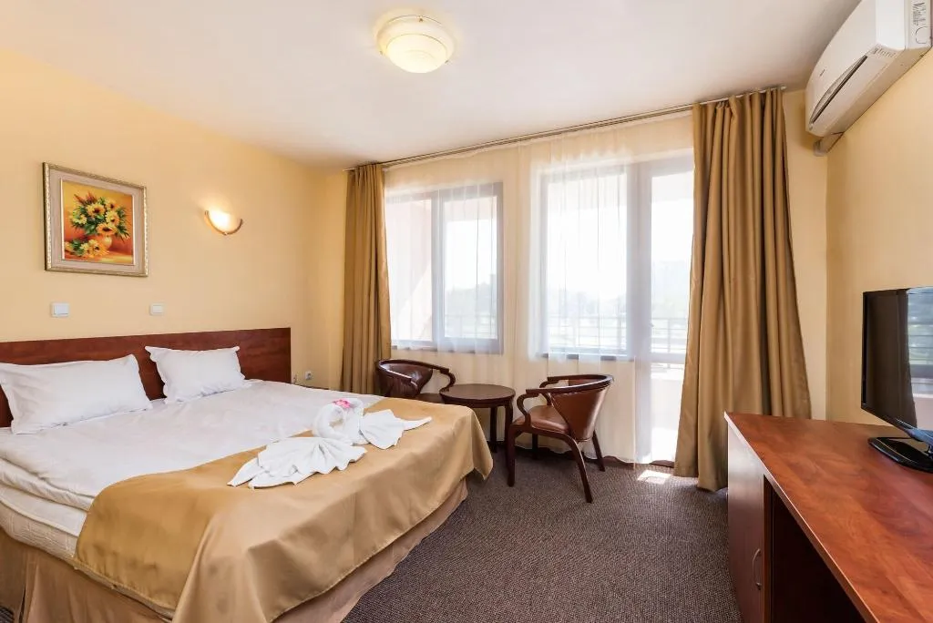 Room, Hotel Avenue, Bourgas