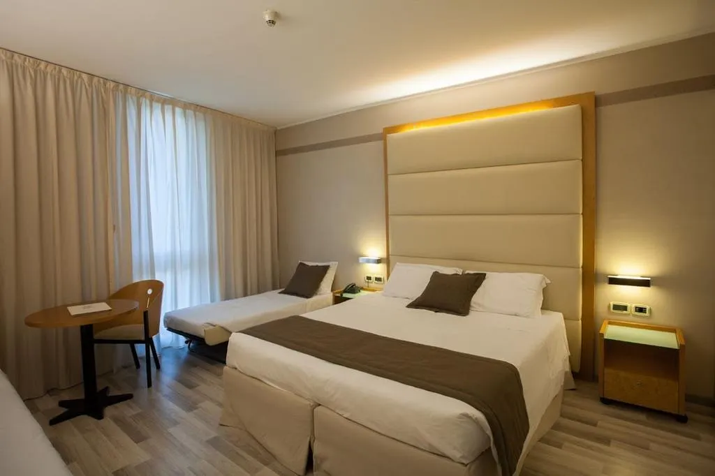 TRIPLE STANDARD Room, Park Hotel Ai Pini, Venice
