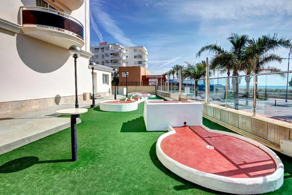 Sports and Entertainment, Peniscola Plaza Suites, Valencia