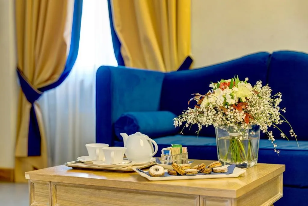 DOUBLE DELUXE Room, Villa Tolomei Hotel & Resort, Florence