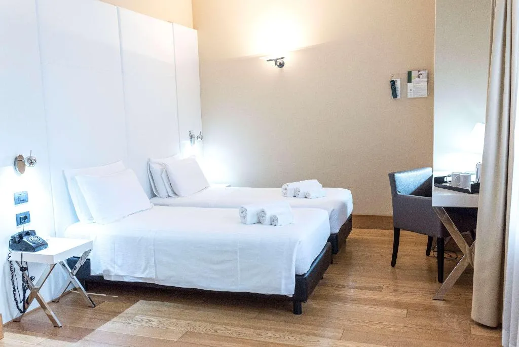 DOUBLE KING SIZE BED Room, Best Western Hotel Quattrotorri Perugia, Perugia