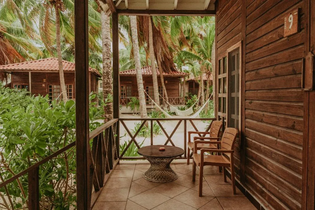BUNGALOW OCEAN FRONT Room, Petit Lafitte, Playa Del Carmen