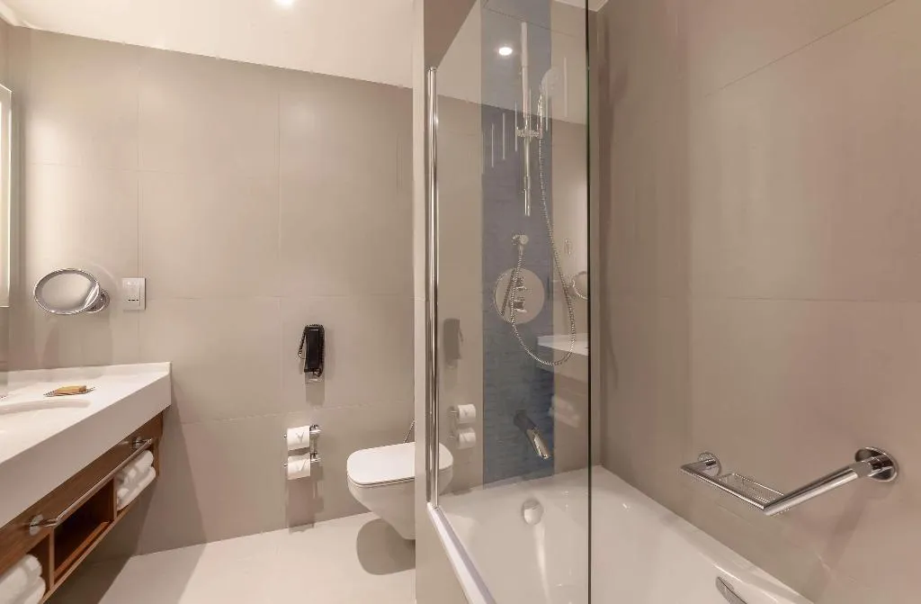 Room, DoubleTree by Hilton Dubai Al Jadaf, Dubai
