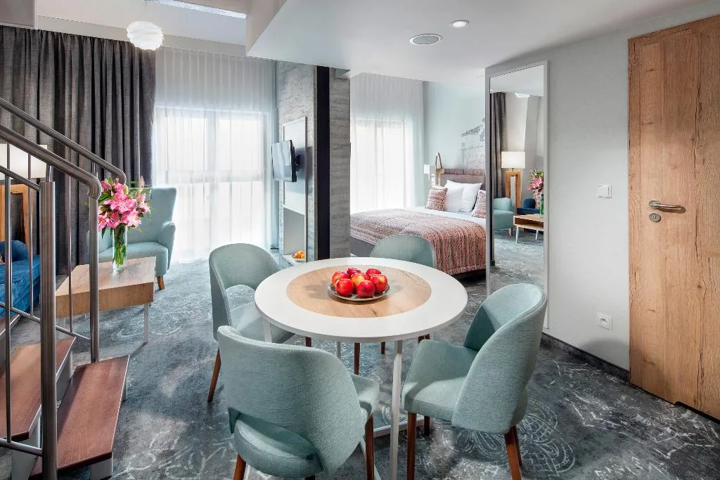 APARTMENT SUPERIOR Room, Hotel Aquarion Family & Friends - Destigo Hotels, Krakow