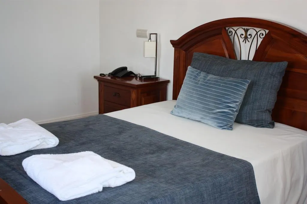 Room, Arts In Hotel Conde Carvalhal, Madeira