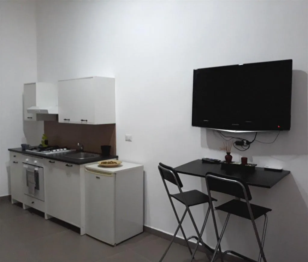Room, B&B City Center, Naples