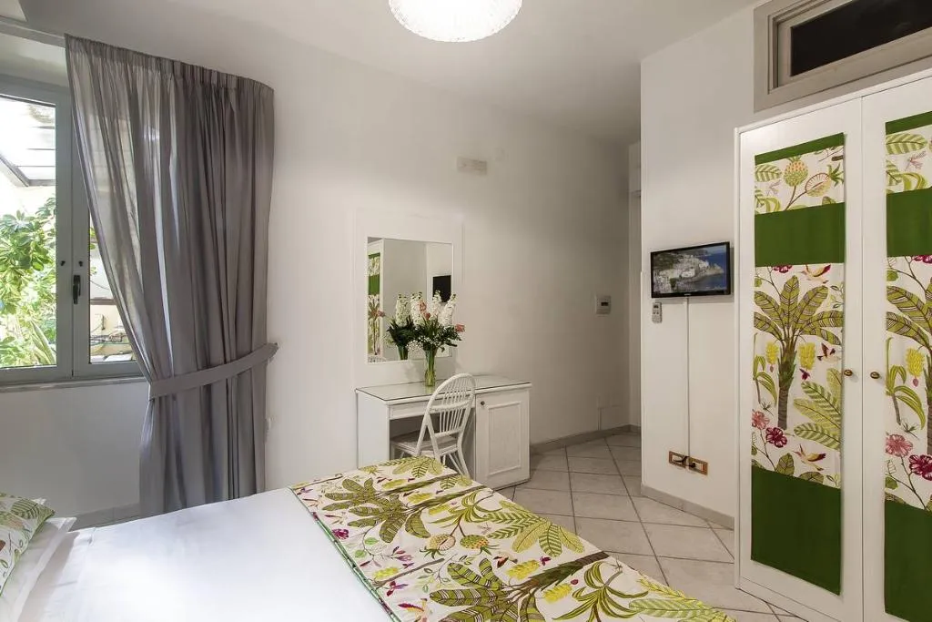Double or Twin COMFORT Room, Palazzo Starace, Naples