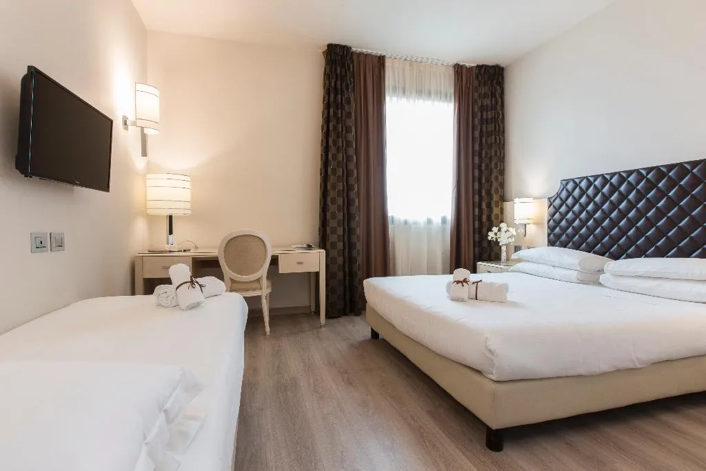 TRIPLE STANDARD Room, Just Hotel Lomazzo Fiera, Milan