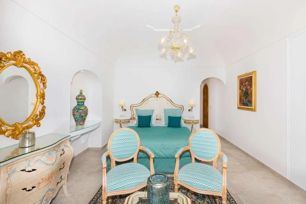 Room, Hotel Villa Gabrisa, Naples