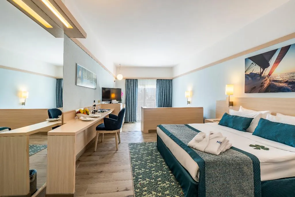 DOUBLE SUPERIOR Room, La Blanche Resort & Spa, Bodrum