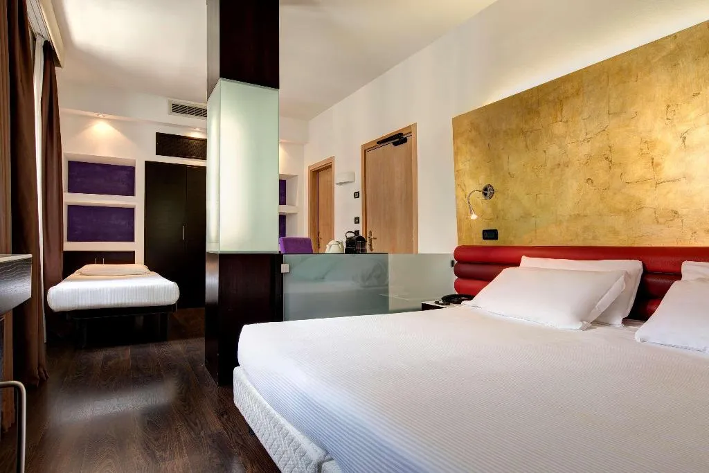 TRIPLE SUPERIOR Room, Best Western Hotel Tritone, Venice