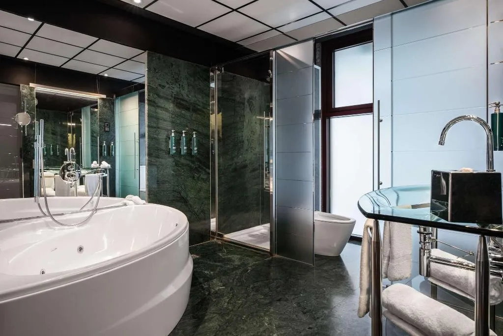 Room, Hilton Madrid Airport, Madrid