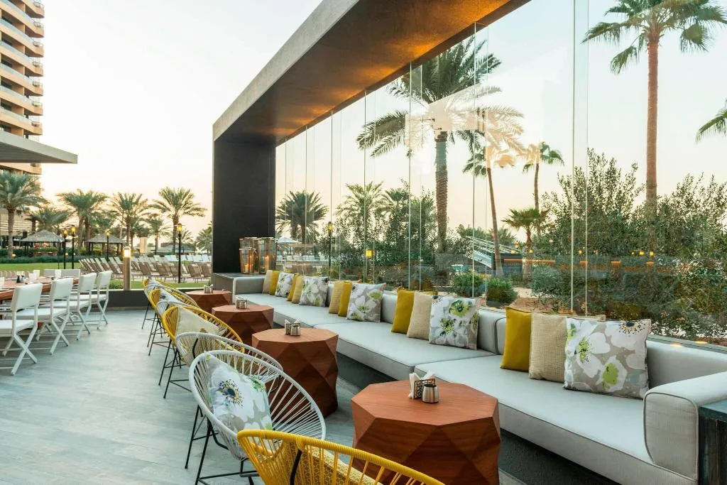 Terrace, Le Royal Meridien Beach Resort and Spa, Dubai