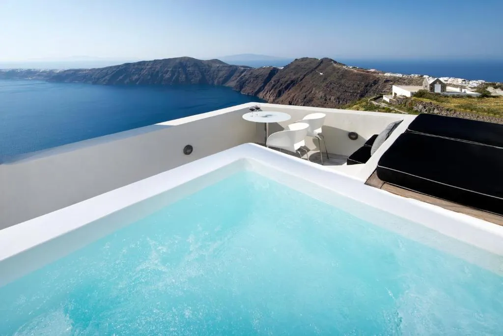 SUITE HONEYMOON Room, Avaton Resort & Spa, Santorini