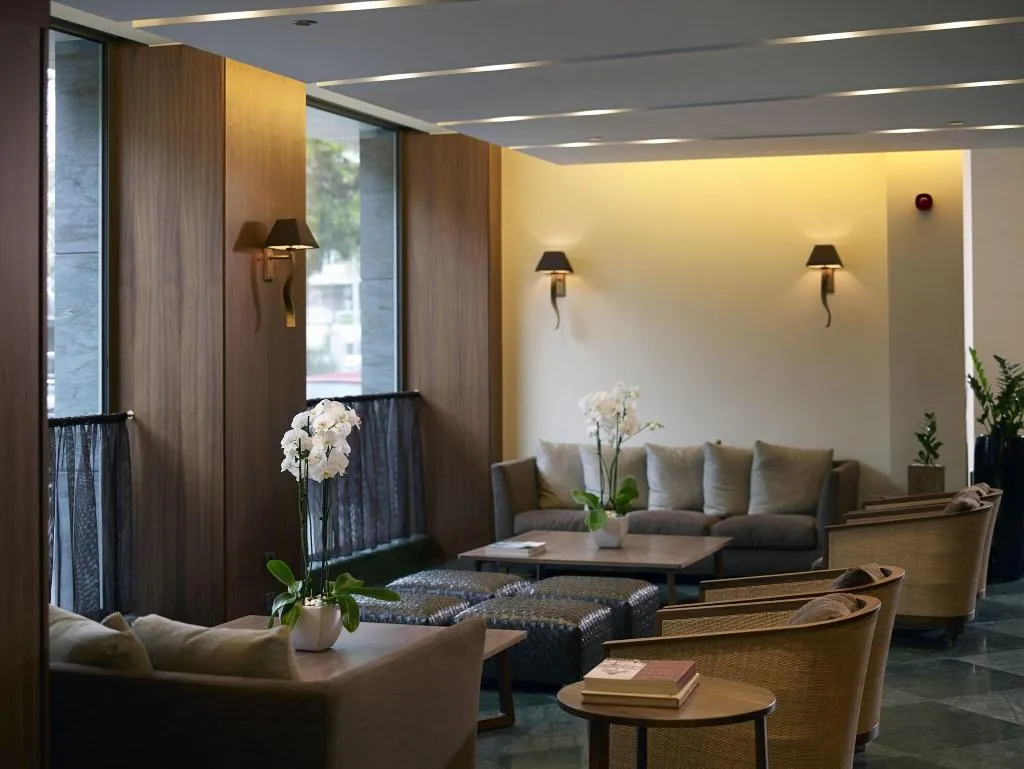 Lobby, Samaria, Crete