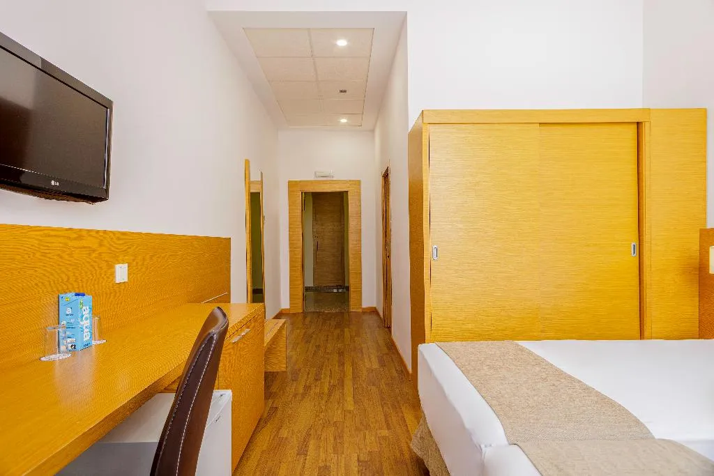 DOUBLE STANDARD Room, Cullera Holiday, Costa Blanca