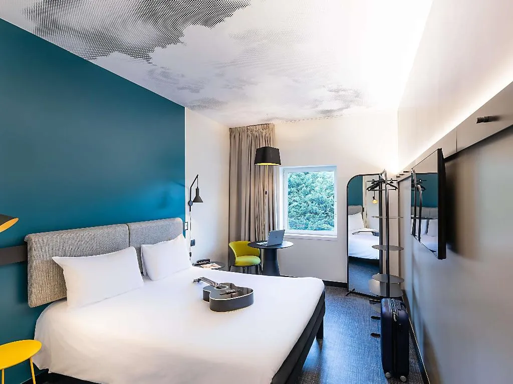 DOUBLE WITH DOUBLE BED Room, ibis Lisboa Alfragide, Lisbon