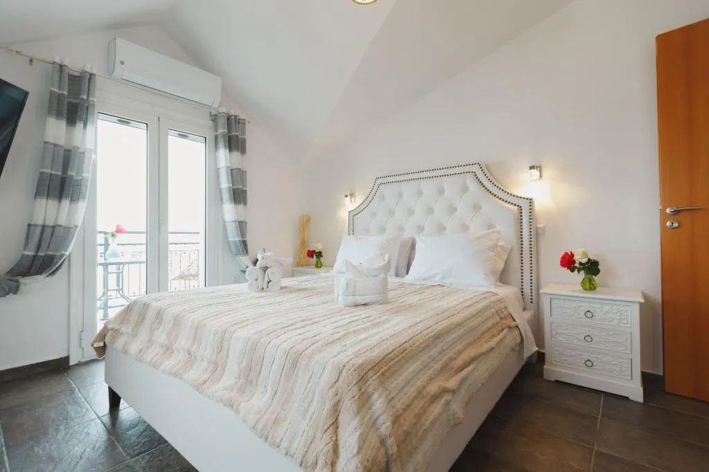Room, Stellatos House, Kalamata