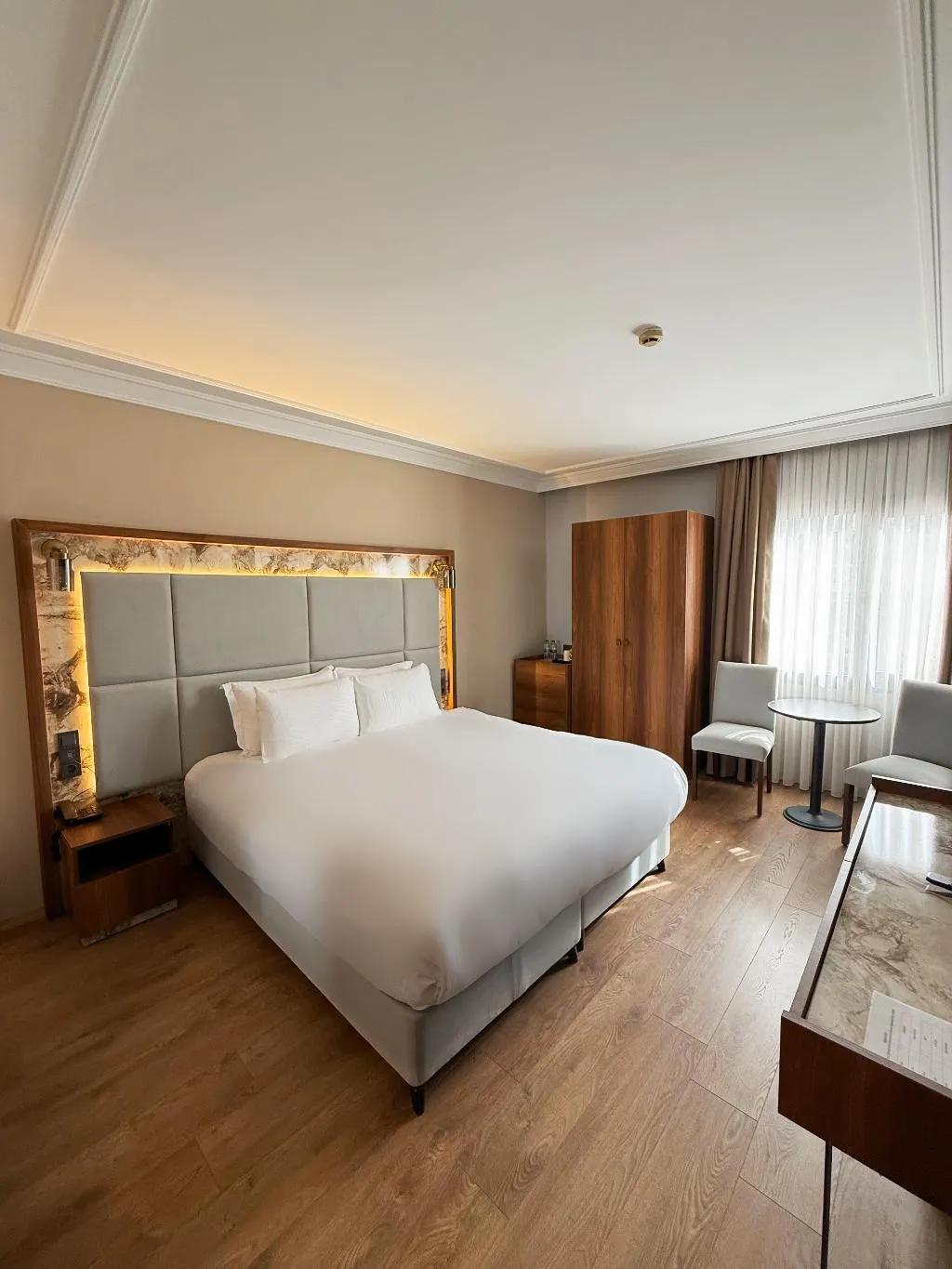 DOUBLE CLASSIC Room, The Yali Konak Hotel Izmir, Izmir