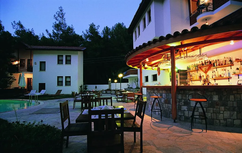 Bar, Forest Gate Hotel, Dalaman