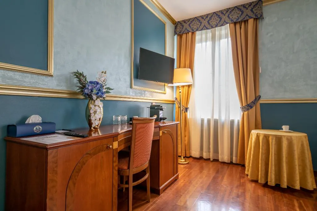 FAMILY ROOM SUPERIOR Room, Hotel Kinsky Fountain, Prague