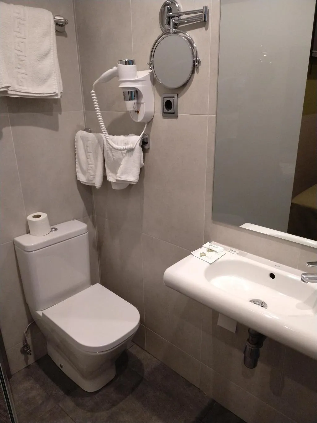 Room, Pensión Miami, Barcelona