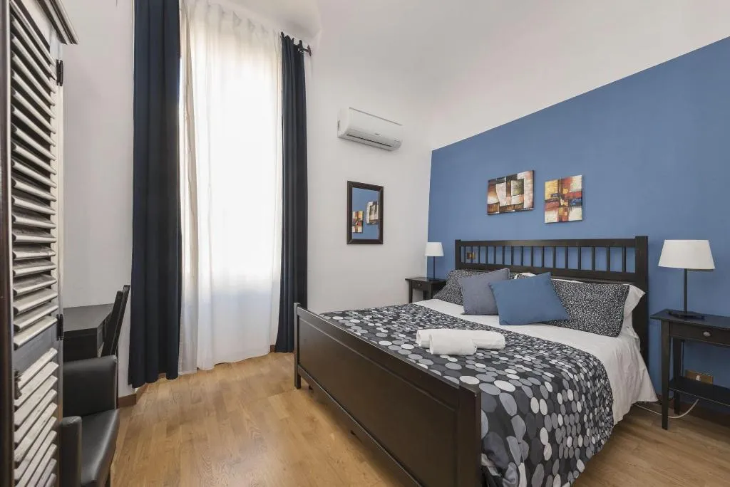 Room, Locanda Sant'Anna, Naples
