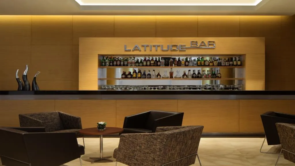 Bar, Le Meridien Cairo Airport, Cairo