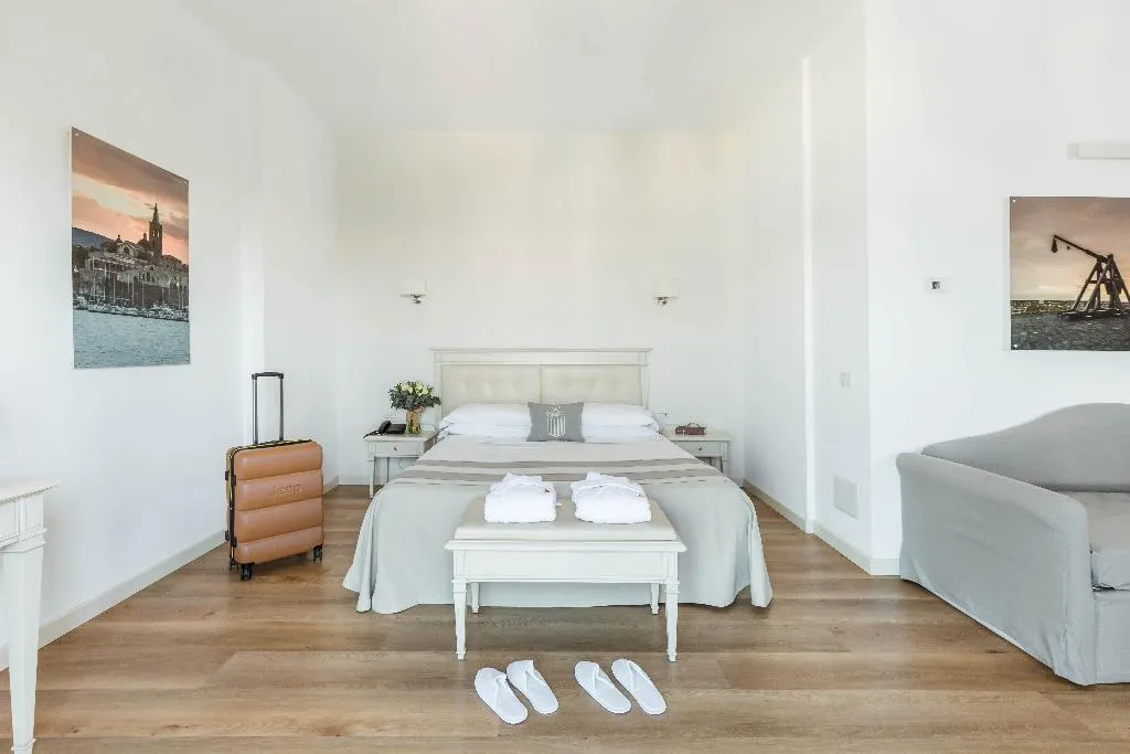 JUNIOR SUITE WITH BALCONY Room, Hotel Catalunya, Alghero