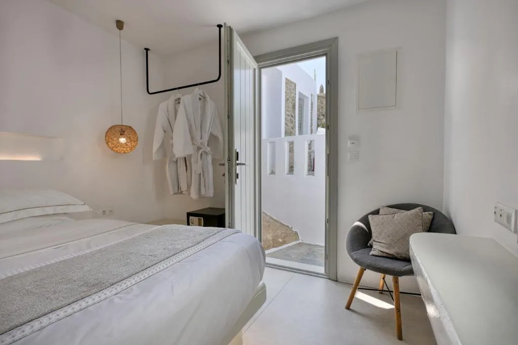DOUBLE DELUXE GARDEN VIEW Room, Nodo Boutique Hotel, Mykonos