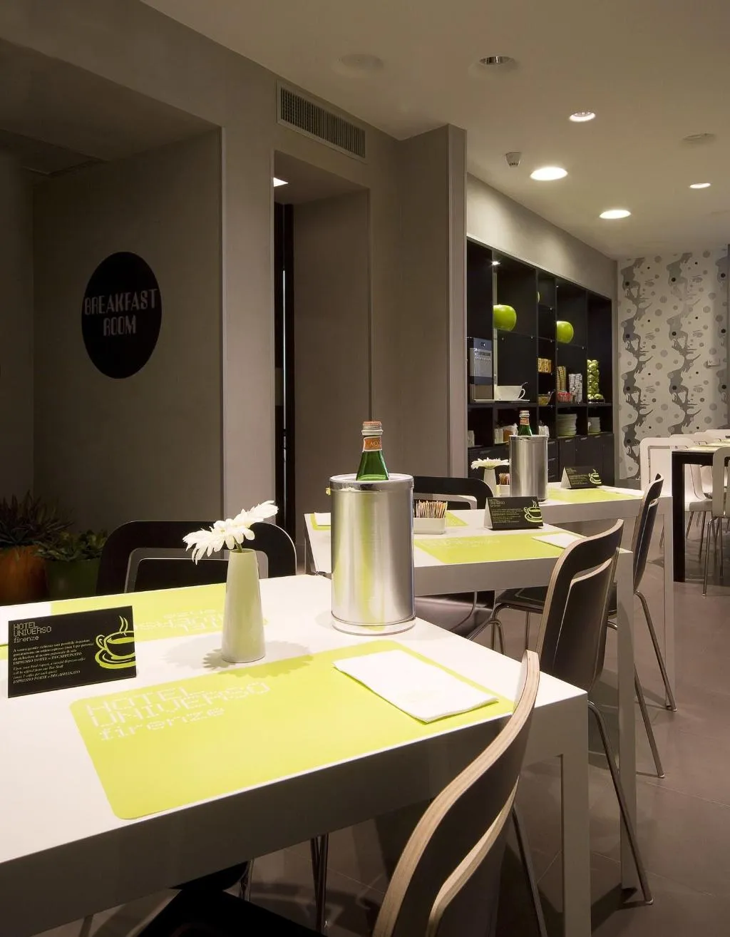 Bar, Universo, Florence
