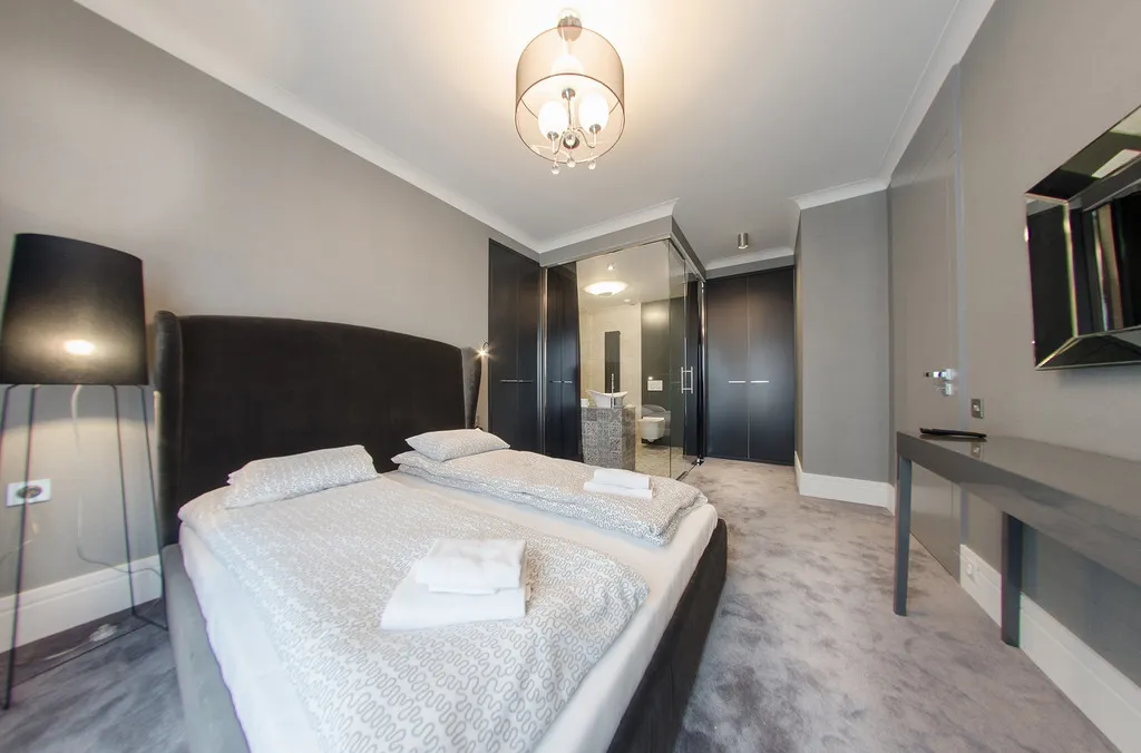 APARTMENT DELUXE THREE BEDROOM Room, Dom & House – Apartmenty Waterlane, Gdansk