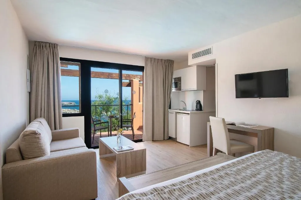 DOUBLE SEA VIEW Room, Menorca Binibeca by Pierre & Vacances Premium*, Menorca