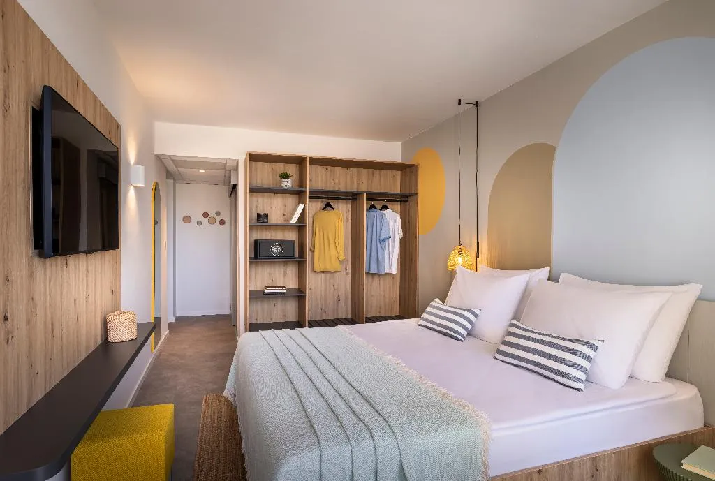 DOUBLE SIDE SEA VIEW Room, Sunny Rabac by Valamar, Istria