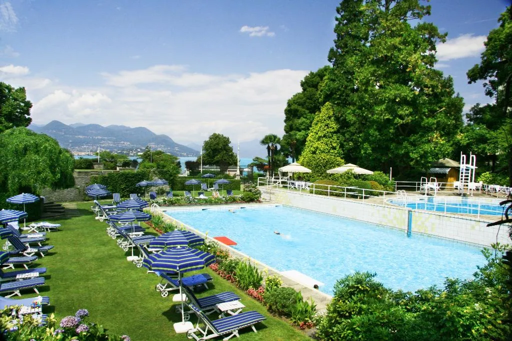 Pool, Des Iles Borromees, Milan