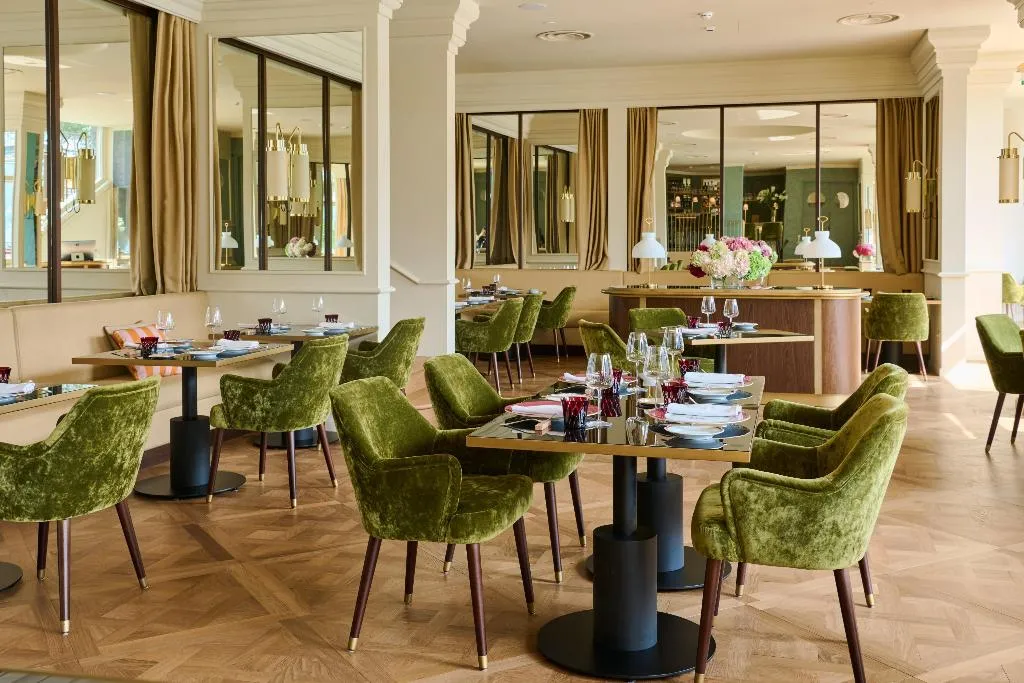 Restaurant, Villa Flori, Milan
