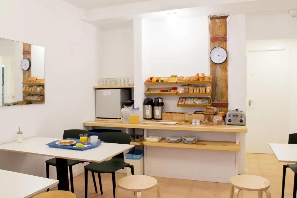 Restaurant, Hostal La Zona, Madrid