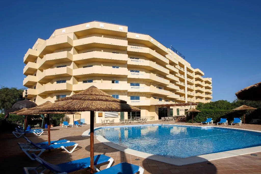 Pool, Turim Presidente, Algarve