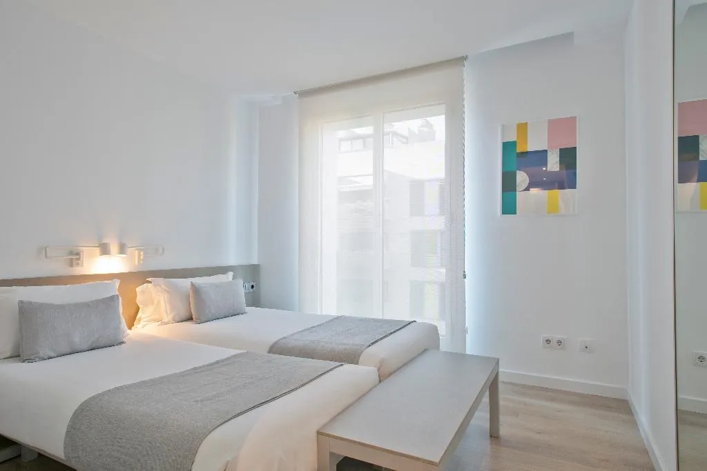 APARTMENT STANDARD Room, Lugaris Beach Apartments, Barcelona