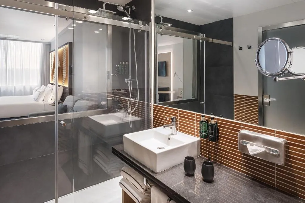 Room, Melia Avenida America, Madrid