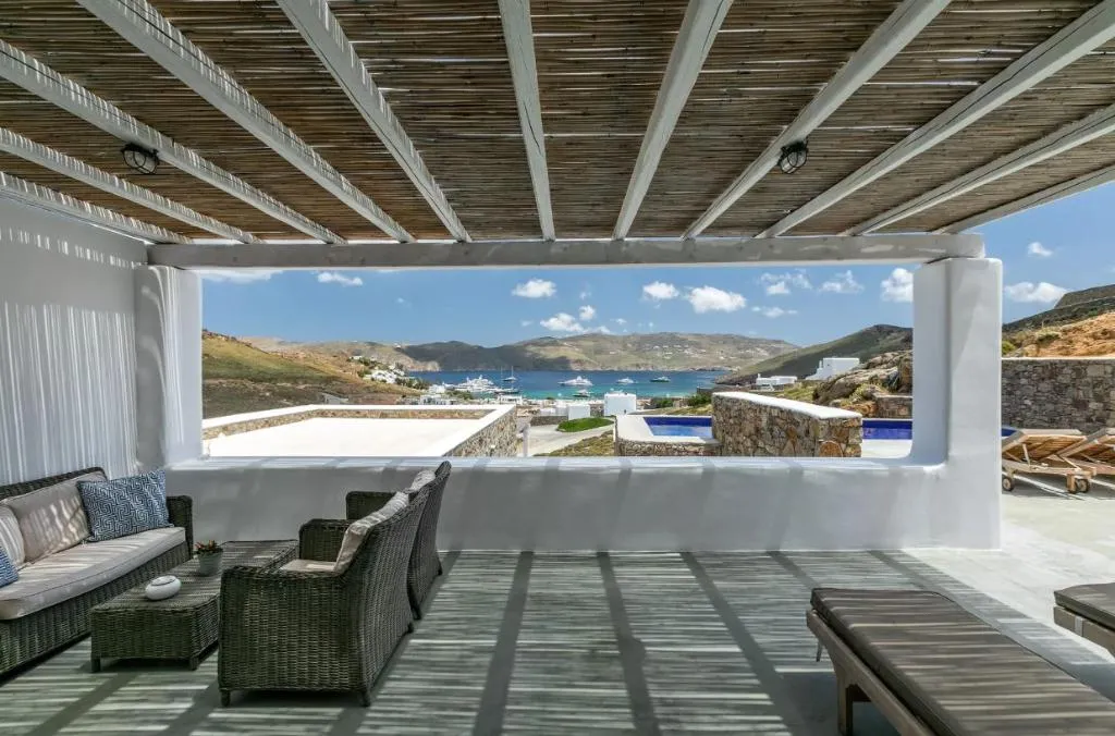 VILLA FOUR BEDROOMS WITH PRIVATE POOL Room, Mykonos Panormos Villas, Mykonos