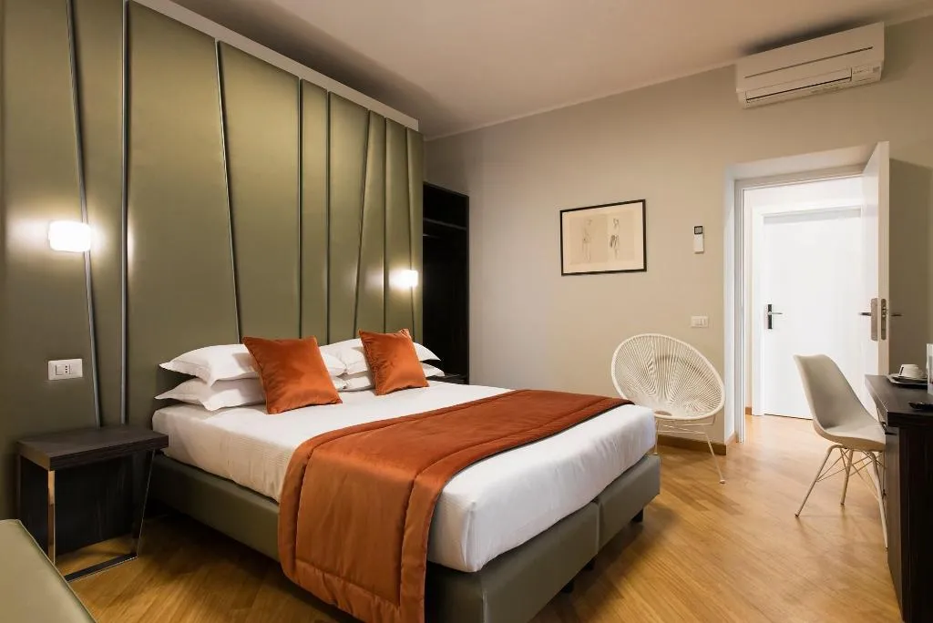 Room, Vittoriano Suite, Rome