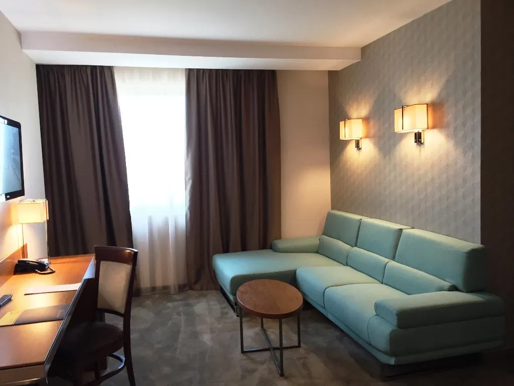 SUITE STANDARD Room, Golden Tulip Varna Hotel, Varna