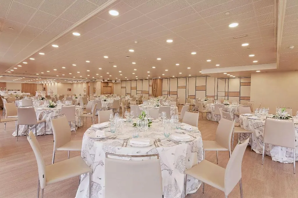Restaurant, Melia Avenida America, Madrid